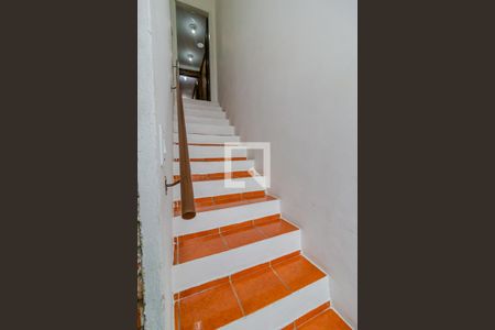 Escada de casa à venda com 3 quartos, 137m² em Menino Deus, Porto Alegre