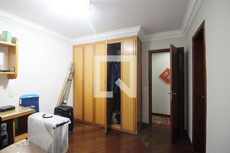 Apartamento à venda com 238m², 4 quartos e 4 vagasSuíte 4