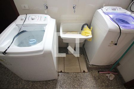 Apartamento à venda com 238m², 4 quartos e 4 vagasÁrea de Serviço