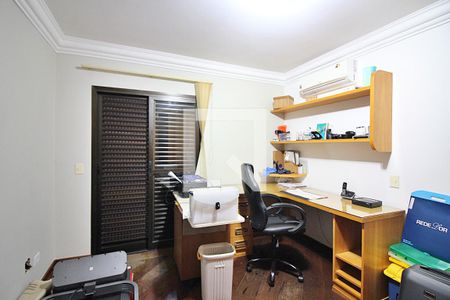 Apartamento à venda com 238m², 4 quartos e 4 vagasSuíte 4