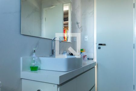 Casa para alugar com 250m², 3 quartos e 6 vagasBanheiro da Suíte 2