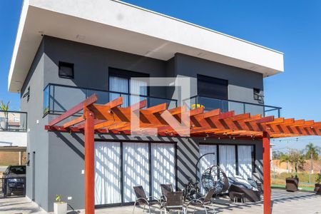 Casa para alugar com 250m², 3 quartos e 6 vagasÁrea externa