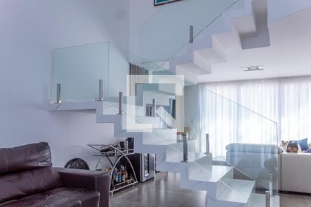 Sala de casa para alugar com 3 quartos, 250m² em Centro, Jacareí