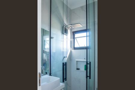 Casa para alugar com 250m², 3 quartos e 6 vagasBanheiro da Suíte 1