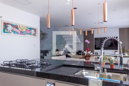 Casa para alugar com 250m², 3 quartos e 6 vagasCozinha