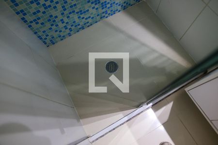 Apartamento à venda com 79m², 2 quartos e 2 vagasBanheiro da Suíte