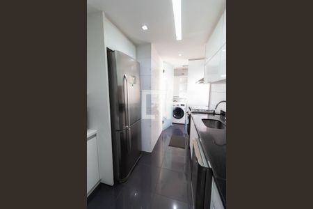 Apartamento à venda com 97m², 2 quartos e 1 vaga