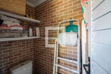 Casa de condomínio para alugar com 50m², 2 quartos e 1 vaga Casa de condomínio para alugar com 50m², 2 quartos e 1 vagaBanheiro de Serviço