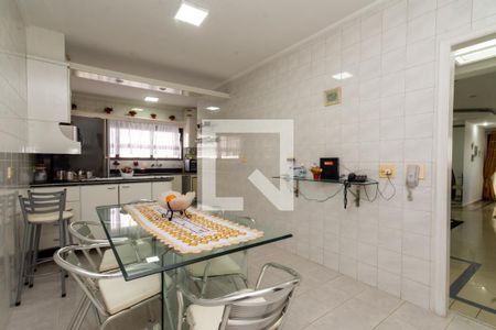 Apartamento para alugar com 134m², 3 quartos e 4 vagasCozinha
