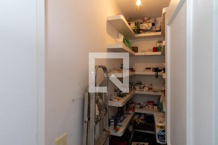 Apartamento para alugar com 134m², 3 quartos e 4 vagasDispensa