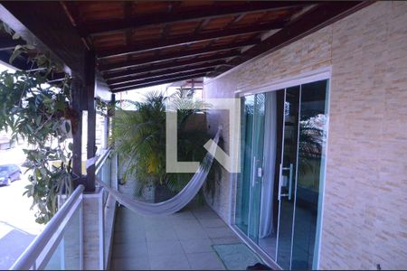 Varanda de casa à venda com 3 quartos, 290m² em Vila Yolanda, Osasco