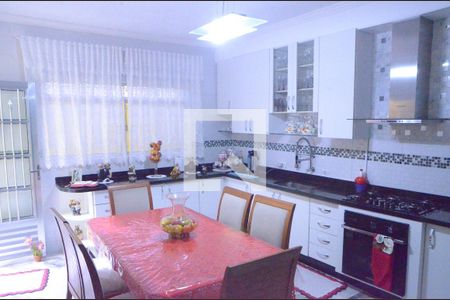 Casa à venda com 290m², 3 quartos e 2 vagasCozinha