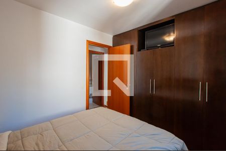 Quarto 1 de apartamento à venda com 2 quartos, 71m² em Pinheiros, São Paulo