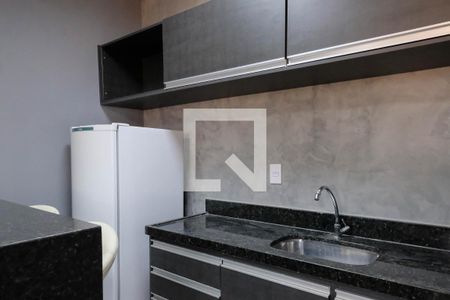 Cozinha de apartamento à venda com 1 quarto, 29m² em Palmares, Belo Horizonte