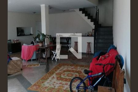Casa à venda com 4 quartos, 500m² em Jardim da Serra, Jundiaí
