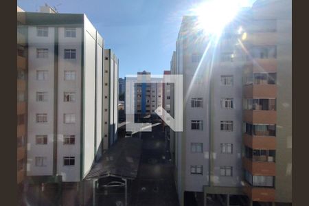 Sala - Sacada de apartamento para alugar com 2 quartos, 91m² em Mossunguê, Curitiba