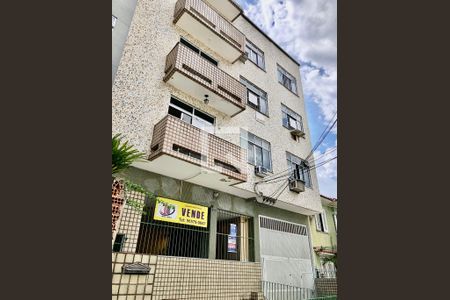 Apartamento à venda com 80m², 3 quartos e 2 vagas Apartamento à venda com 80m², 3 quartos e 2 vagasFachada do Prédio