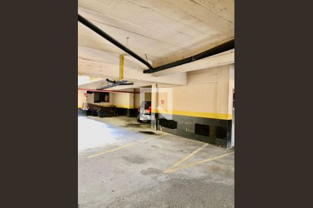 Apartamento à venda com 80m², 3 quartos e 2 vagas Apartamento à venda com 80m², 3 quartos e 2 vagasGaragem