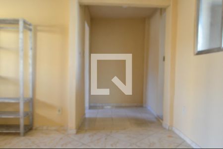 Sala de casa para alugar com 2 quartos, 64m² em Pilares, Rio de Janeiro