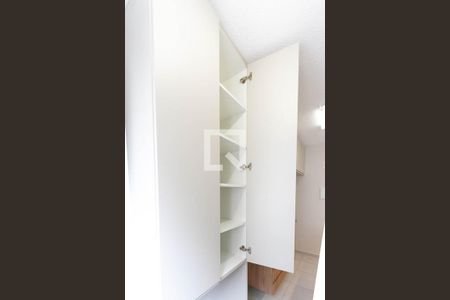 Apartamento à venda com 30m², 1 quarto e sem vaga Apartamento à venda com 30m², 1 quarto e sem vagaÁrea de Serviço