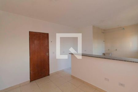 Sala de apartamento para alugar com 2 quartos, 50m² em Cangaíba, São Paulo