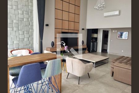 Apartamento para alugar com 3 quartos, 238m² em Vila Suzana, São Paulo