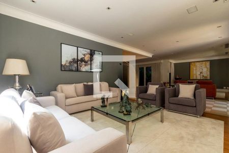 Casa à venda com 4 quartos, 1007m² em Jardim Silvia (Zona Oeste), São Paulo