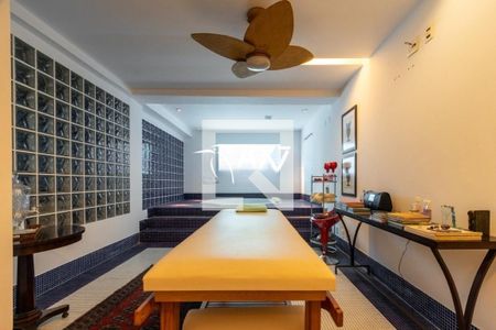 Casa à venda com 4 quartos, 1007m² em Jardim Silvia (Zona Oeste), São Paulo