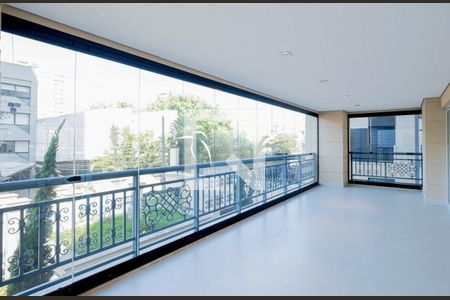 Apartamento à venda com 456m², 4 quartos e 5 vagas