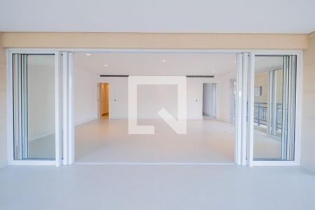 Apartamento à venda com 456m², 4 quartos e 5 vagas