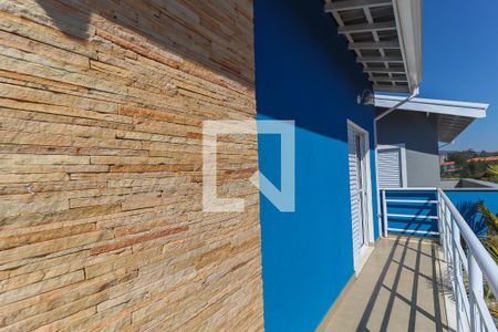 Casa de condomínio à venda com 220m², 3 quartos e 6 vagasSuíte 2