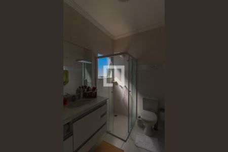 Casa de condomínio à venda com 220m², 3 quartos e 6 vagasSuíte