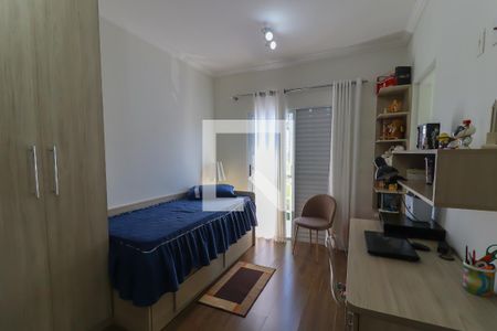 Casa de condomínio à venda com 220m², 3 quartos e 6 vagasSuíte 3