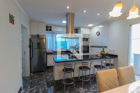 Casa de condomínio à venda com 220m², 3 quartos e 6 vagasCozinha