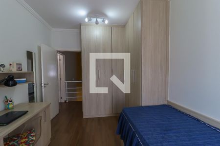 Casa de condomínio à venda com 220m², 3 quartos e 6 vagasSuíte 3