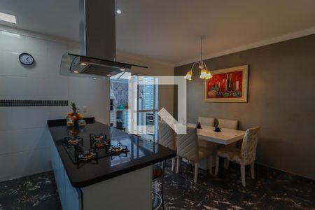 Casa de condomínio à venda com 220m², 3 quartos e 6 vagasCozinha