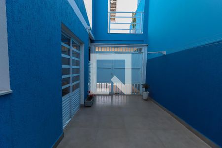 Casa de condomínio à venda com 220m², 3 quartos e 6 vagasQuintal