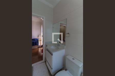 Casa de condomínio à venda com 220m², 3 quartos e 6 vagasSuíte 3