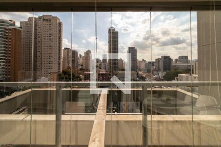 Varanda de kitnet/studio para alugar com 1 quarto, 31m² em Pompeia, São Paulo