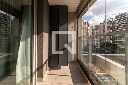 Varanda de kitnet/studio para alugar com 1 quarto, 31m² em Pompeia, São Paulo