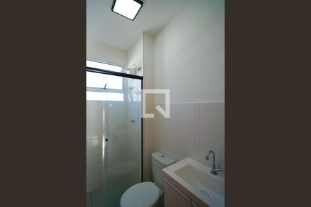 Apartamento para alugar com 45m², 2 quartos e 1 vaga Apartamento para alugar com 45m², 2 quartos e 1 vagaBanheiro