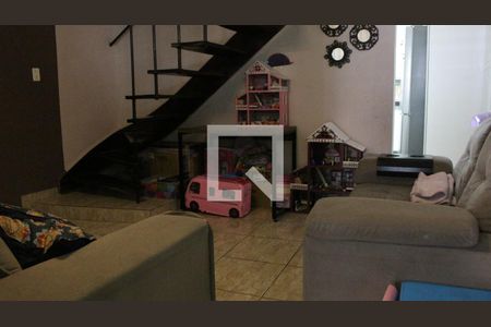 Sala de casa à venda com 3 quartos, 155m² em Água Fria, São Paulo