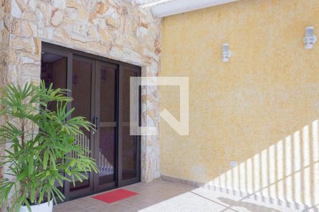 Casa à venda com 135m², 3 quartos e 2 vagas Casa à venda com 135m², 3 quartos e 2 vagasGaragem