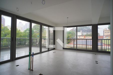 Sala de kitnet/studio à venda com 1 quarto, 70m² em Petrópolis, Porto Alegre