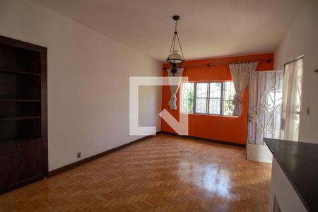 Sala de casa para alugar com 2 quartos, 150m² em Jardim Petropolis, São Paulo