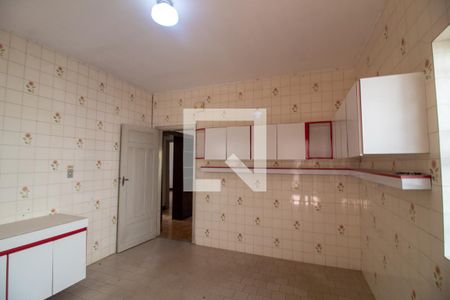 Casa para alugar com 150m², 2 quartos e 3 vagas Casa para alugar com 150m², 2 quartos e 3 vagasCozinha