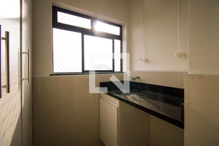 Apartamento à venda com 110m², 2 quartos e 2 vagasLavanderia