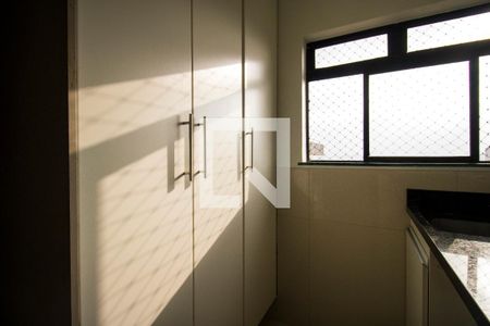 Apartamento à venda com 110m², 2 quartos e 2 vagasLavanderia