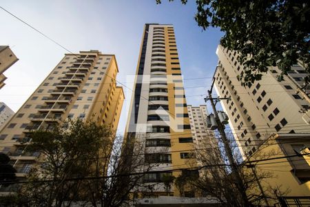 Apartamento à venda com 110m², 2 quartos e 2 vagasFachada do Prédio