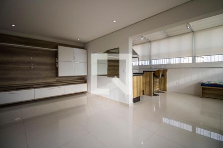 Sala de apartamento à venda com 2 quartos, 110m² em Vila Pompéia, São Paulo
